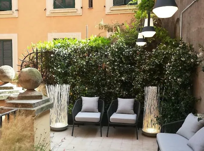 בית הארחה Domus Alberico 4*