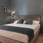 Domus Alberico Guest house