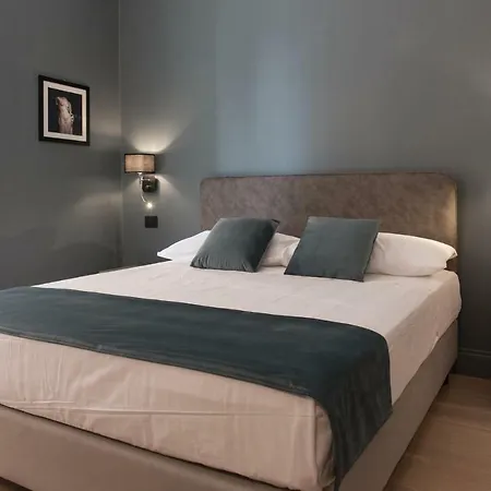 Domus Alberico Guest house